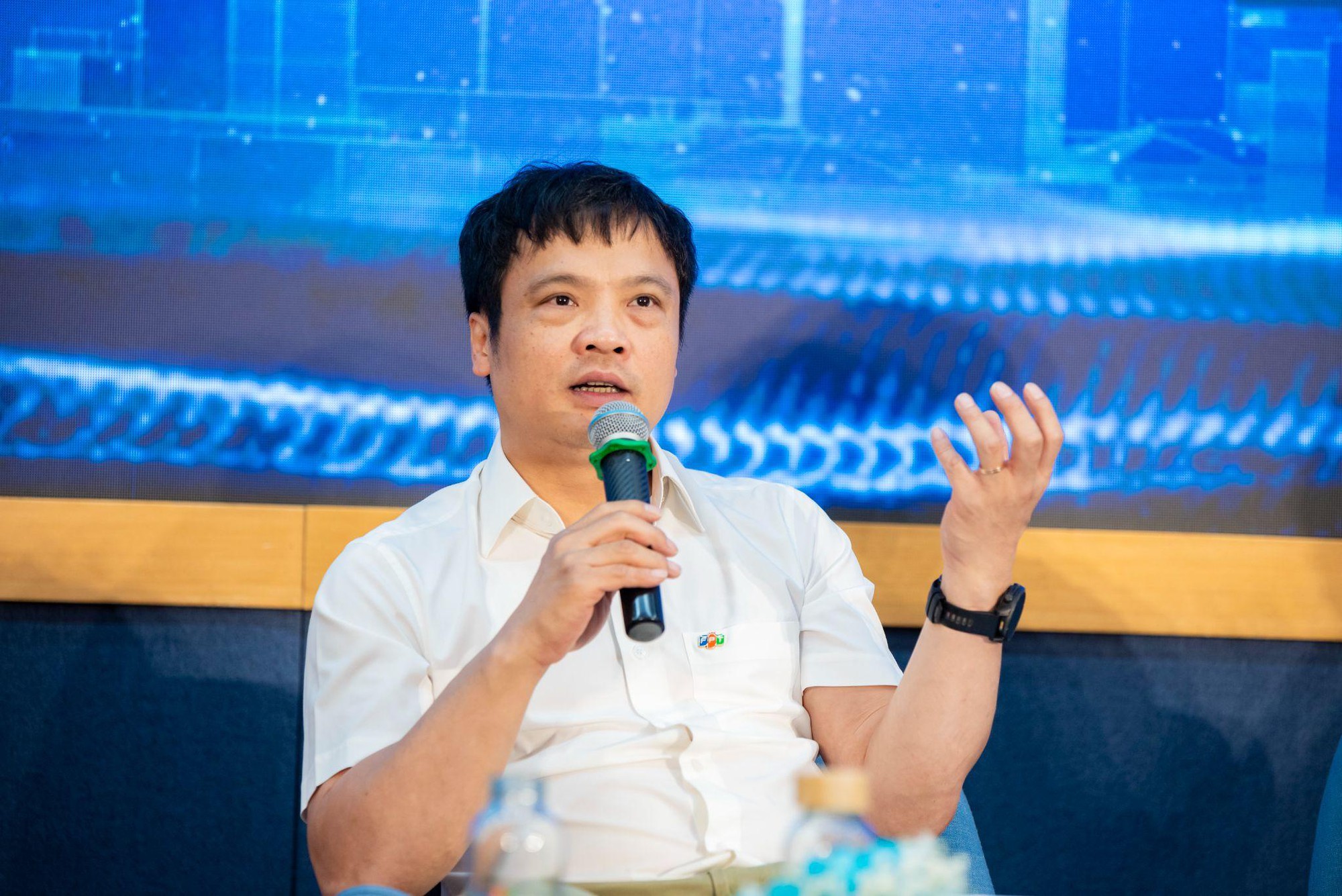 Trường ĐH FPT bổ sung chương tr&igrave;nh đ&agrave;o tạo lực lượng dự bị chiến lược thực thi Nghị quyết 57/NQ-TW- Ảnh 4.