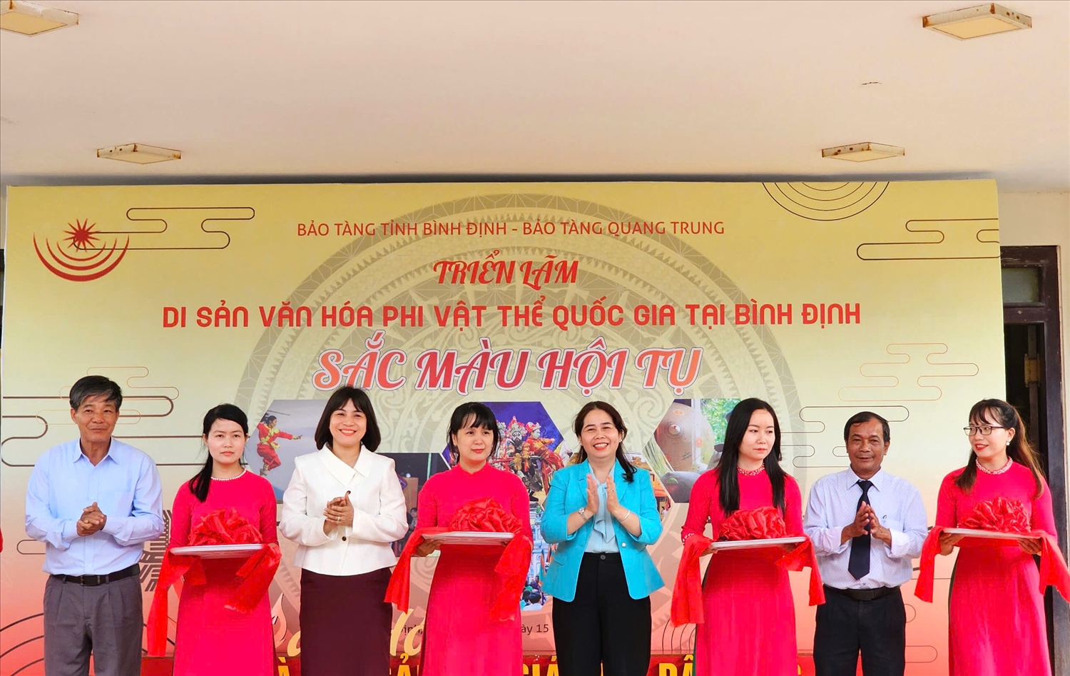 Triển l&atilde;m di sản văn h&oacute;a phi vật thể quốc gia tại B&igrave;nh Định: Kết nối truyền thống với tương lai- Ảnh 1.