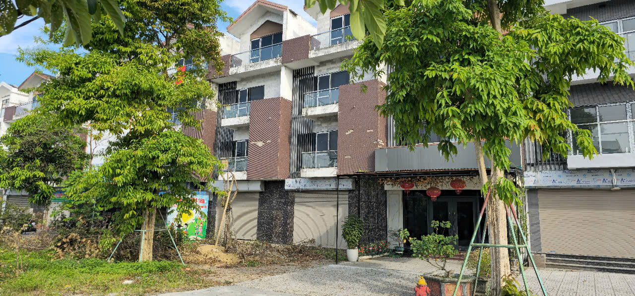 Cận cảnh khu đ&ocirc; thị hơn 1.400 tỉ đồng qu&aacute; hạn tiến độ 6 năm vẫn chưa ho&agrave;n th&agrave;nh - Ảnh 9.