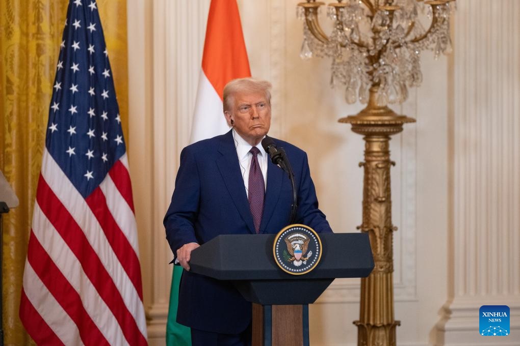 Tổng thống Donald Trump g&acirc;y tranh c&atilde;i với sắc lệnh giảm gi&aacute; thuốc- Ảnh 1.