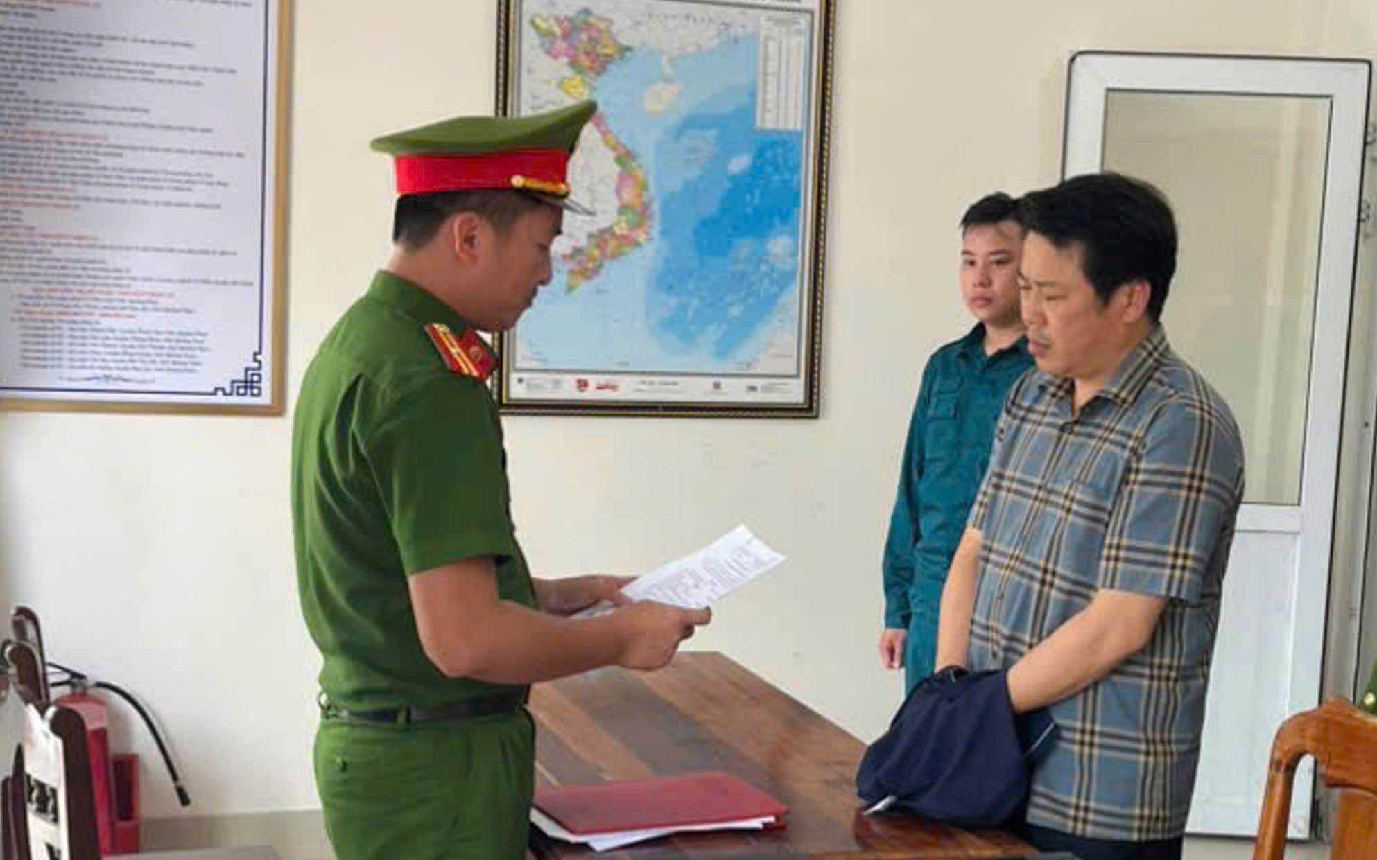 Một giám đốc công ty bị bắt- Ảnh 2.