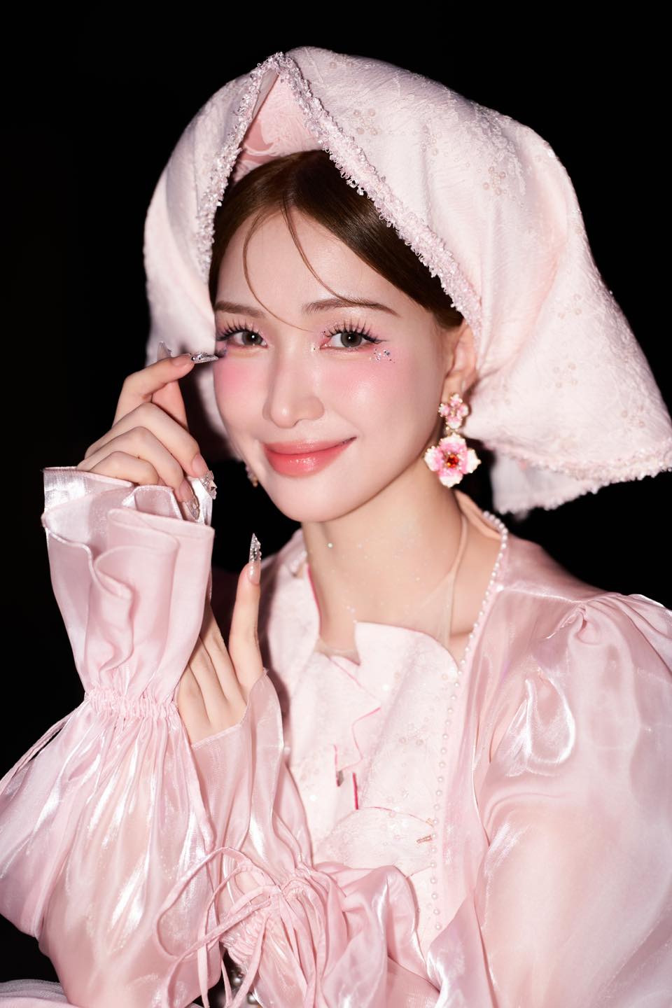 H&ograve;a Minzy được tuy&ecirc;n dương- Ảnh 2.