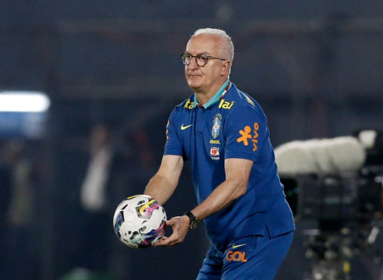 Carlo Ancelotti v&agrave; trọng tr&aacute;ch t&aacute;i thiết "Selecao" - Ảnh 3.