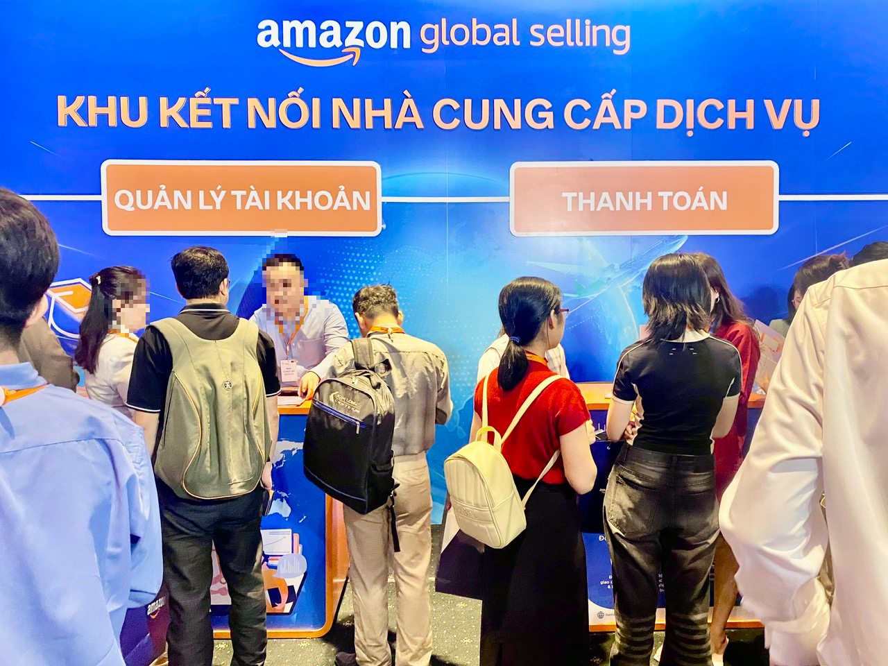 Vụ s&agrave;n Amazon bị cộng đồng mạng k&ecirc;u gọi tẩy chay: Cục Thương mại điện tử v&agrave; Kinh tế số n&oacute;i g&igrave;? - Ảnh 1.