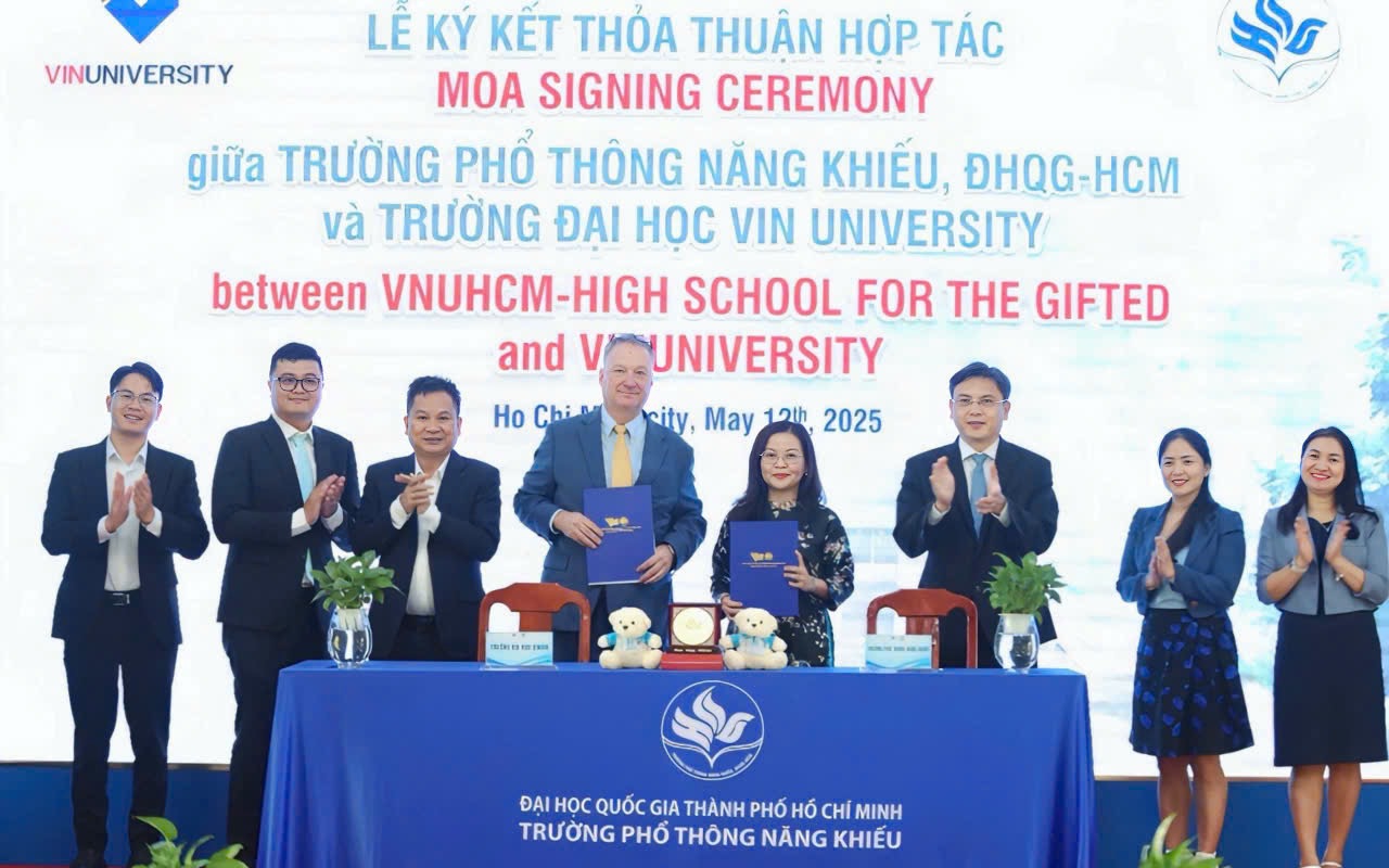Trường Phổ thông Năng khiếu và Trường ĐH VinUni hợp tác