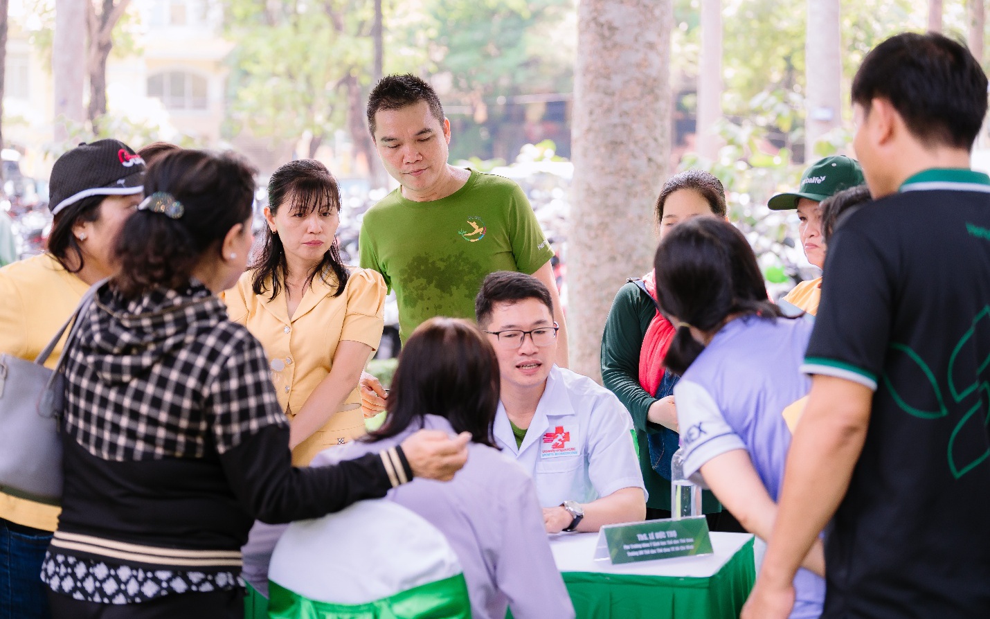C&ugrave;ng Herbalife Việt Nam tiếp sức cho c&aacute;c Đội tuyển B&oacute;ng đ&aacute; Quốc gia Việt Nam- Ảnh 2.