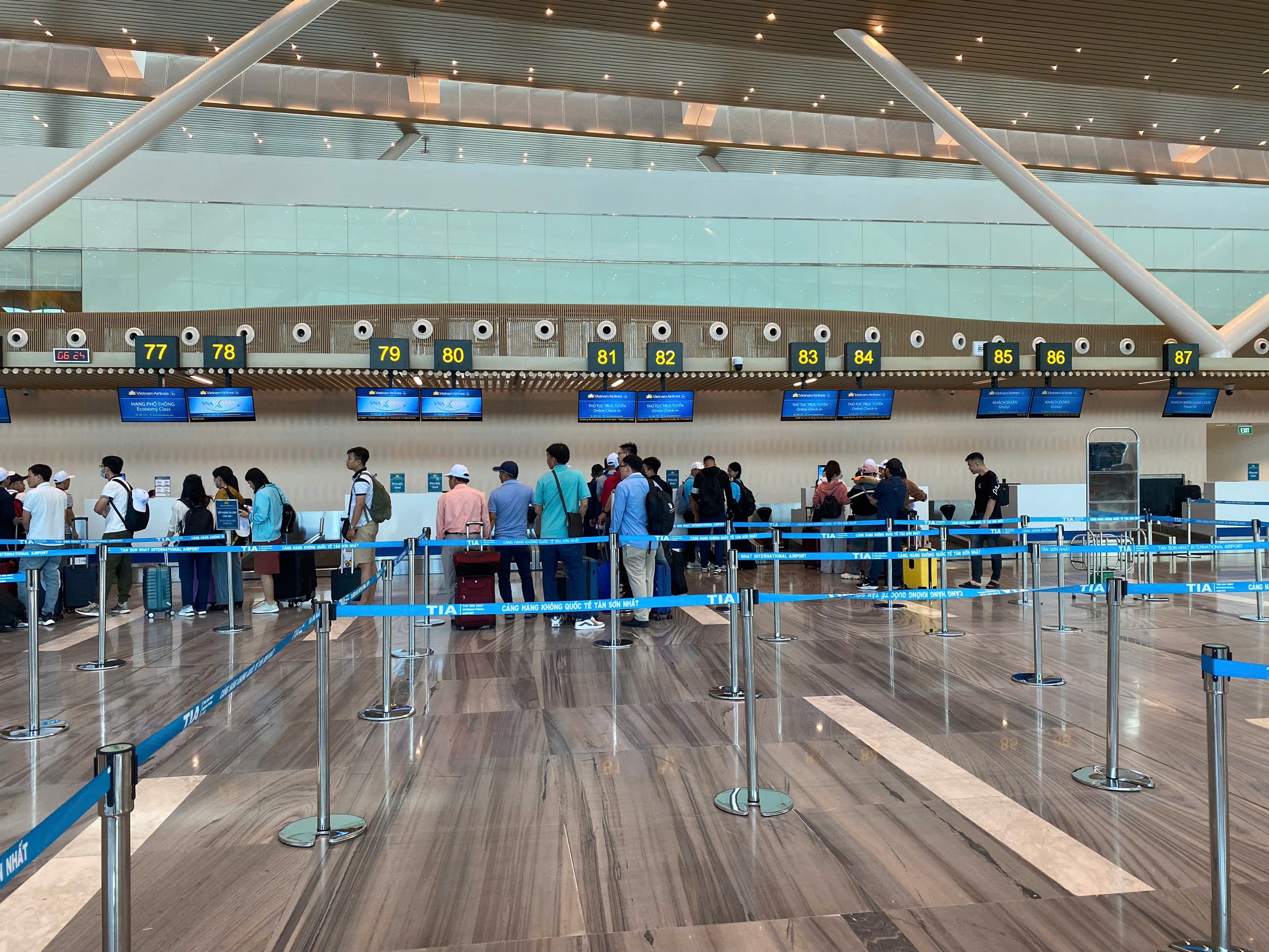 Th&ocirc;ng tin quan trọng cho h&agrave;nh kh&aacute;ch đi Vietnam Airlines qua s&acirc;n bay T&acirc;n Sơn Nhất - Ảnh 1.
