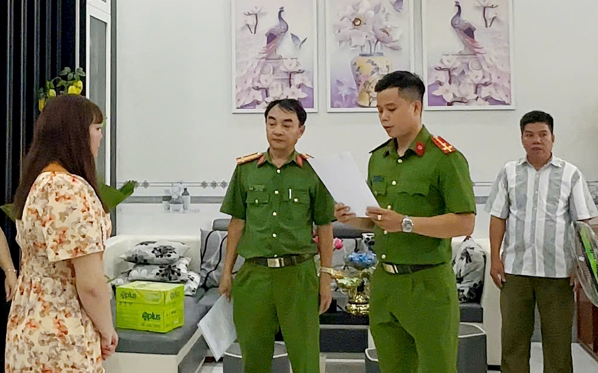 Lật mặt đôi tình nhân lừa đảo chiếm đoạt tài sản qua mạng