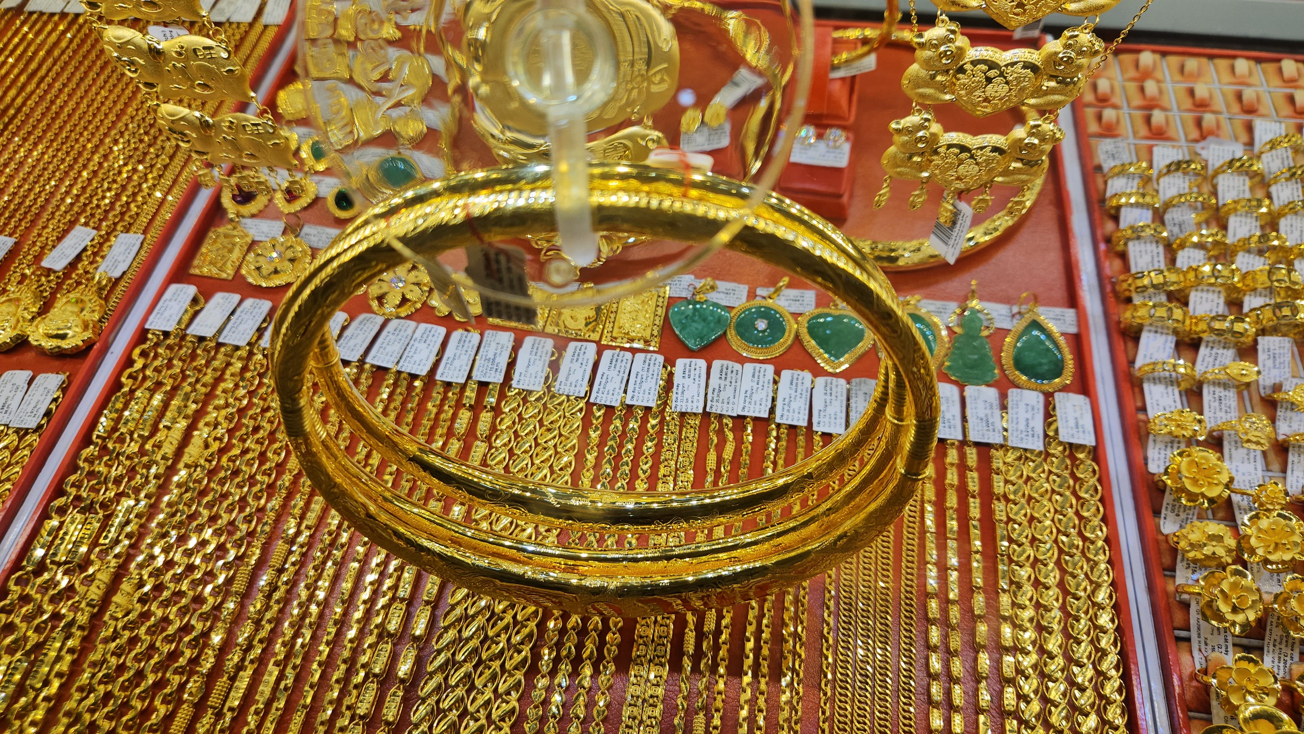 Vàng Mi Hồng và chuyện ông chủ giữ nghề bằng chữ tín, giữ khách bằng sự đàng hoàng- Ảnh 4.