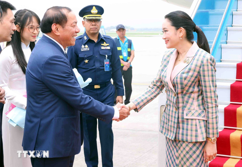 Thủ tướng Th&aacute;i Lan Paetongtarn Shinawatra bắt đầu thăm ch&iacute;nh thức Việt Nam- Ảnh 3.