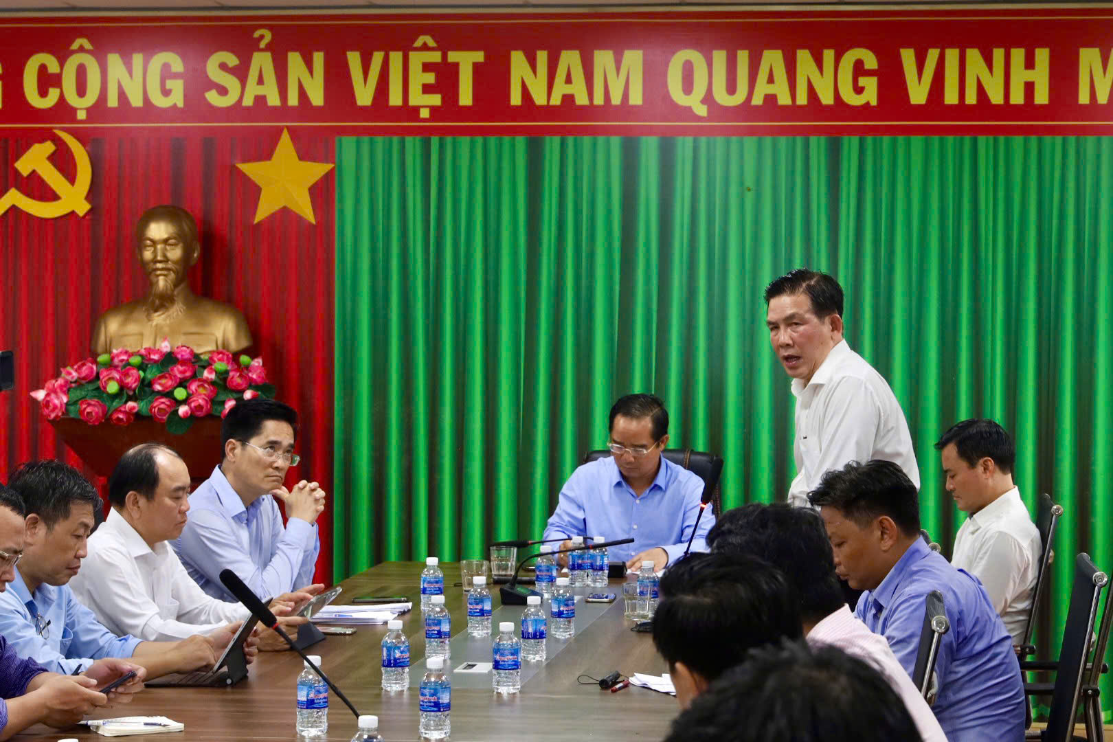 Chủ tịch UBND TP HCM: Đẩy nhanh tiến độ xây dựng dự án Vành đai 3- Ảnh 2.