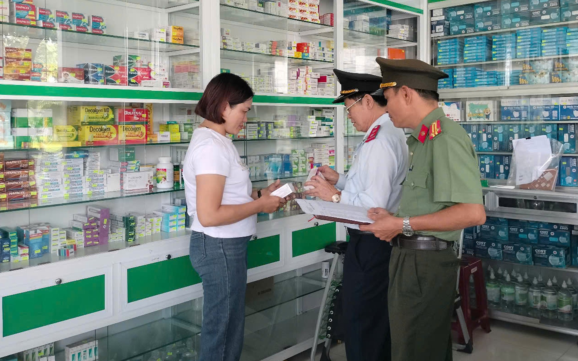 Quảng Nam lập đoàn kiểm tra thuốc, sữa, mỹ phẩm giả