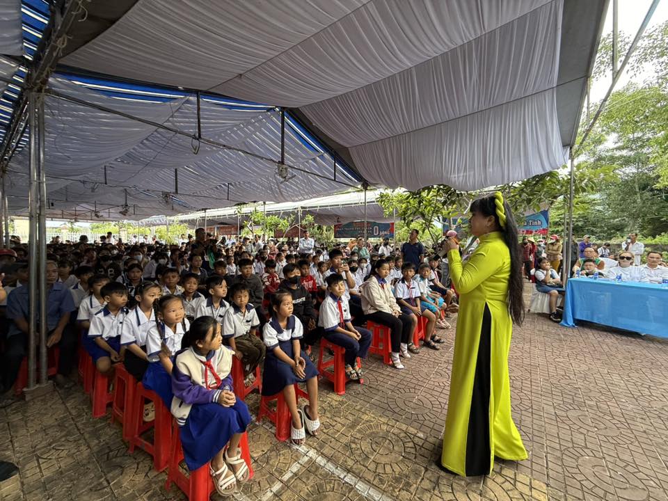 "T&igrave;nh ca Bắc Sơn" &ndash; Lan tỏa tinh thần gi&uacute;p đỡ người bất hạnh bằng &acirc;m nhạc - Ảnh 4.