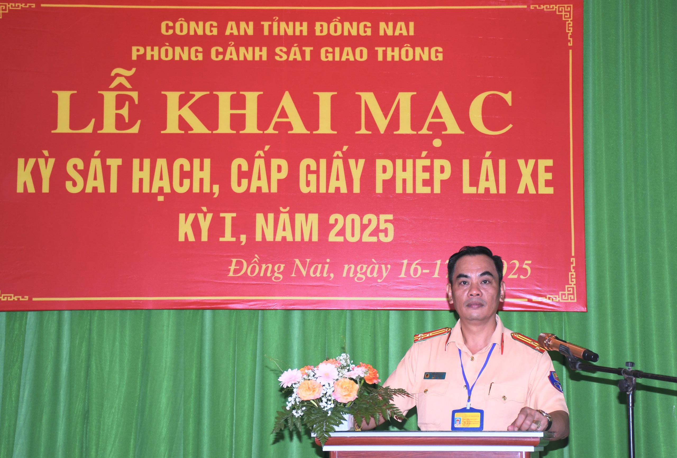 Hình ảnh Công an Đồng Nai lần đầu tổ chức kỳ thi sát hạch lái ô tô- Ảnh 3.