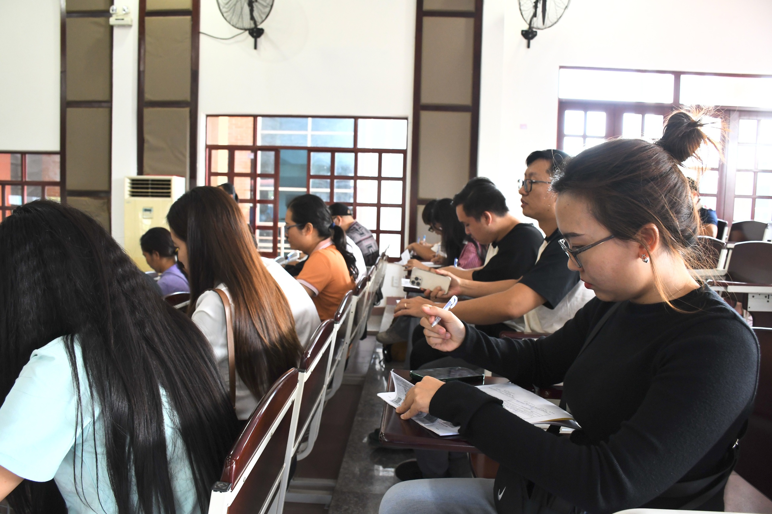 Hình ảnh Công an Đồng Nai lần đầu tổ chức kỳ thi sát hạch lái ô tô- Ảnh 5.