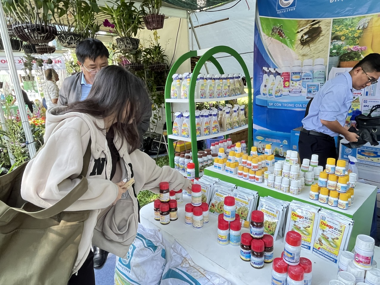 Lễ hội hoa lan ho&agrave;nh tr&aacute;ng nhất TP HCM: C&oacute; g&igrave; ở "Chuyến t&agrave;u đa sắc" năm nay? - Ảnh 8.