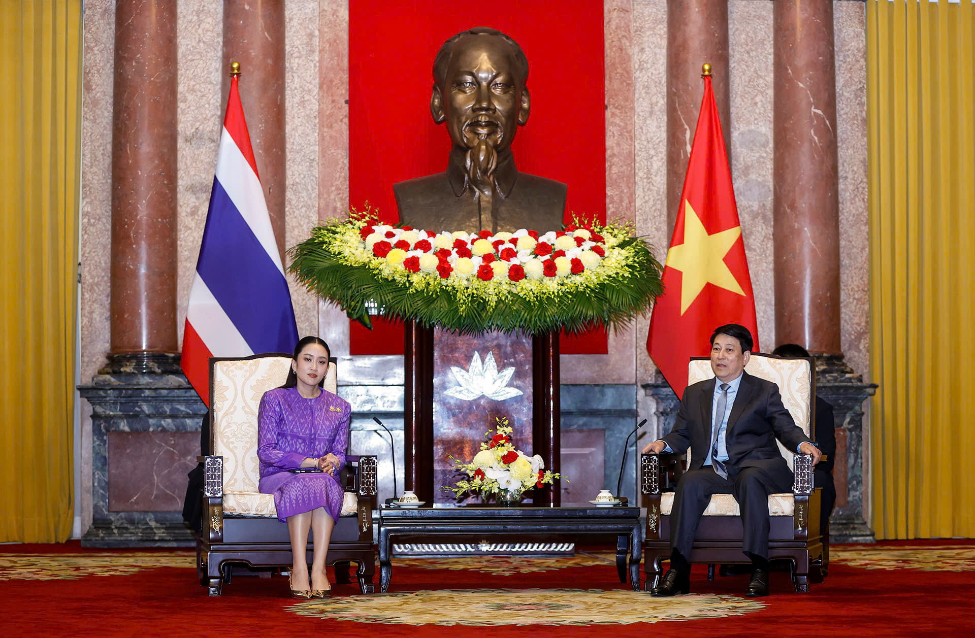 Chủ tịch nước Lương Cường tiếp Thủ tướng Th&aacute;i Lan Paetongtarn Shinawatra- Ảnh 4.
