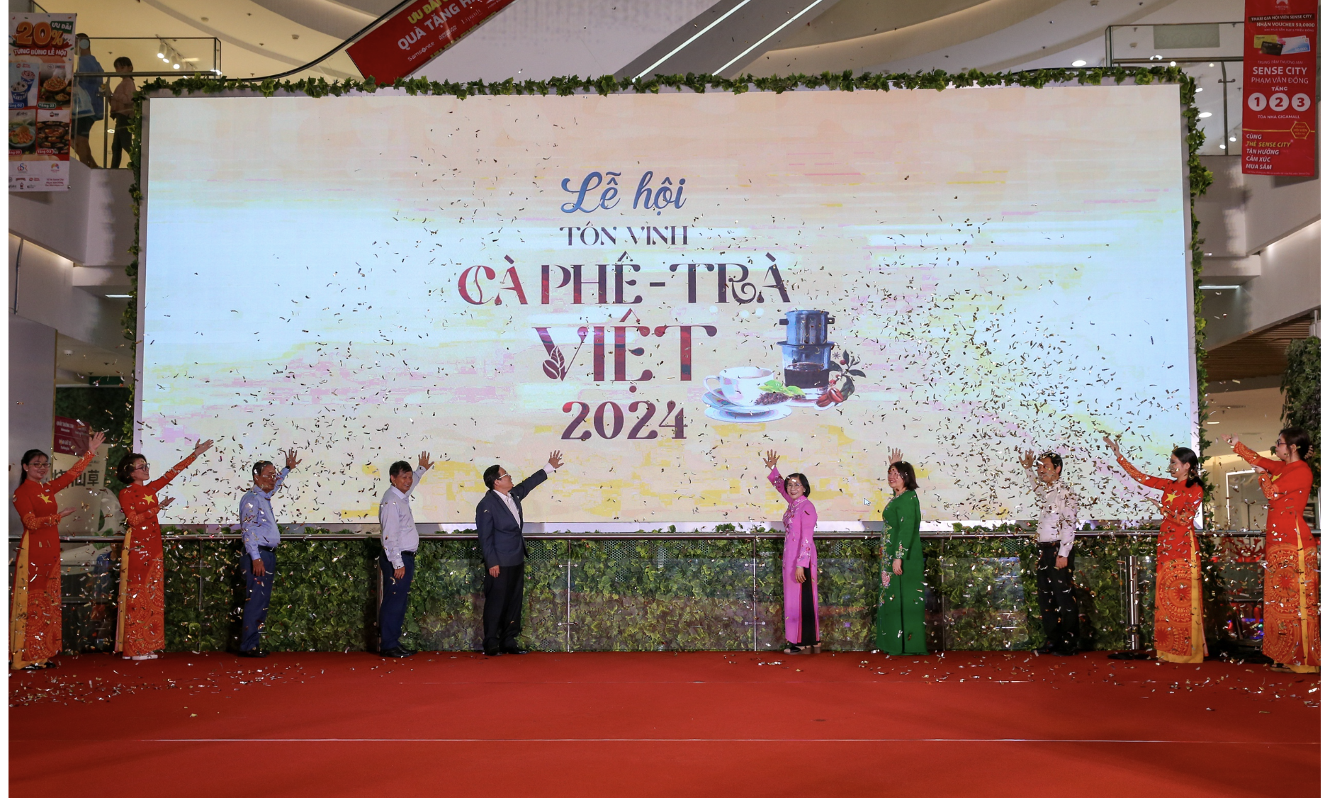 Ng&agrave;y hội "T&ocirc;n vinh c&agrave; ph&ecirc;, tr&agrave; Việt" lần thứ 3 năm 2025 khai mạc l&uacute;c 11 giờ 30 ph&uacute;t h&ocirc;m nay- Ảnh 1.