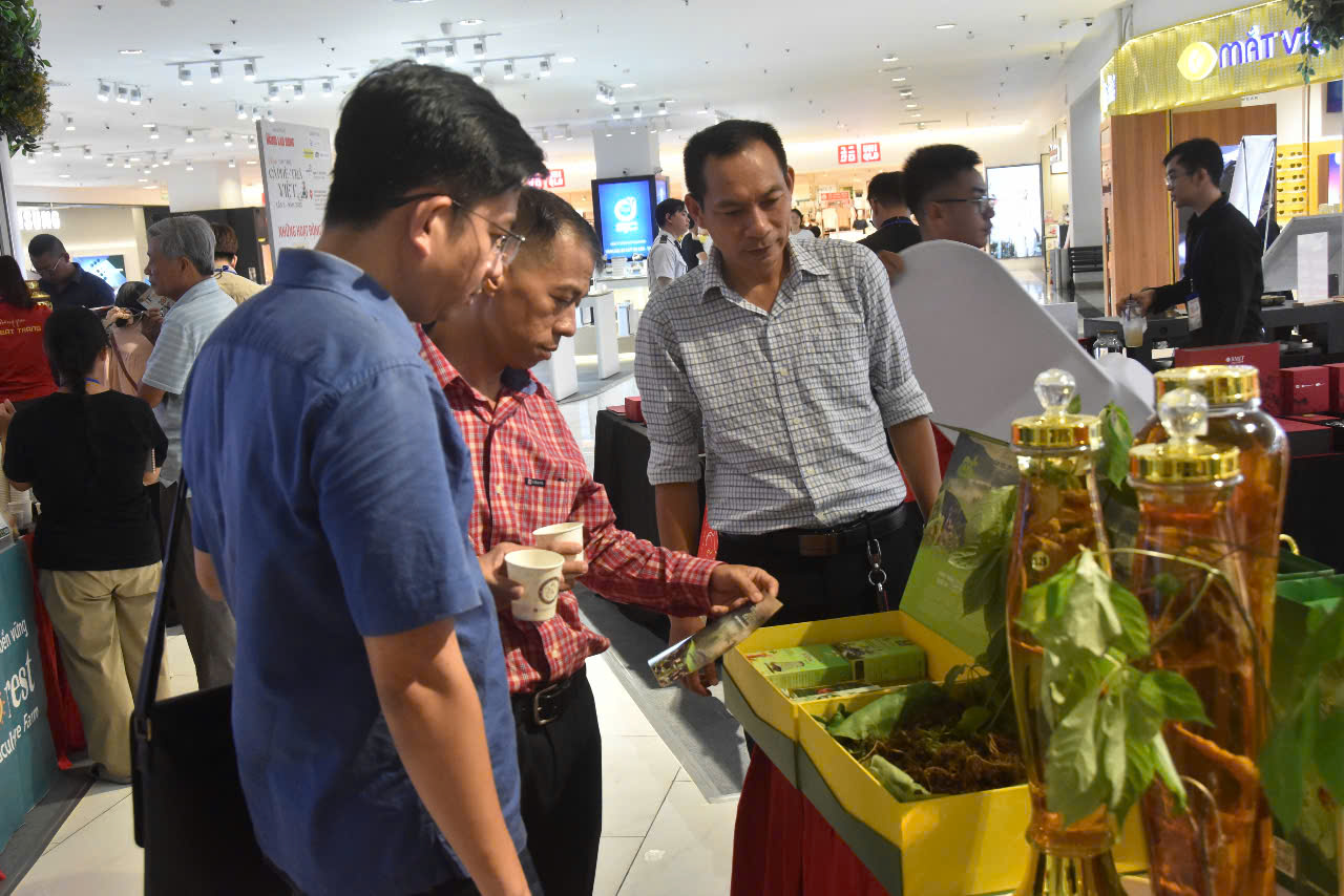 Chương trình "Tôn vinh cà phê, trà Việt" sôi động trước giờ khai mạc- Ảnh 6.