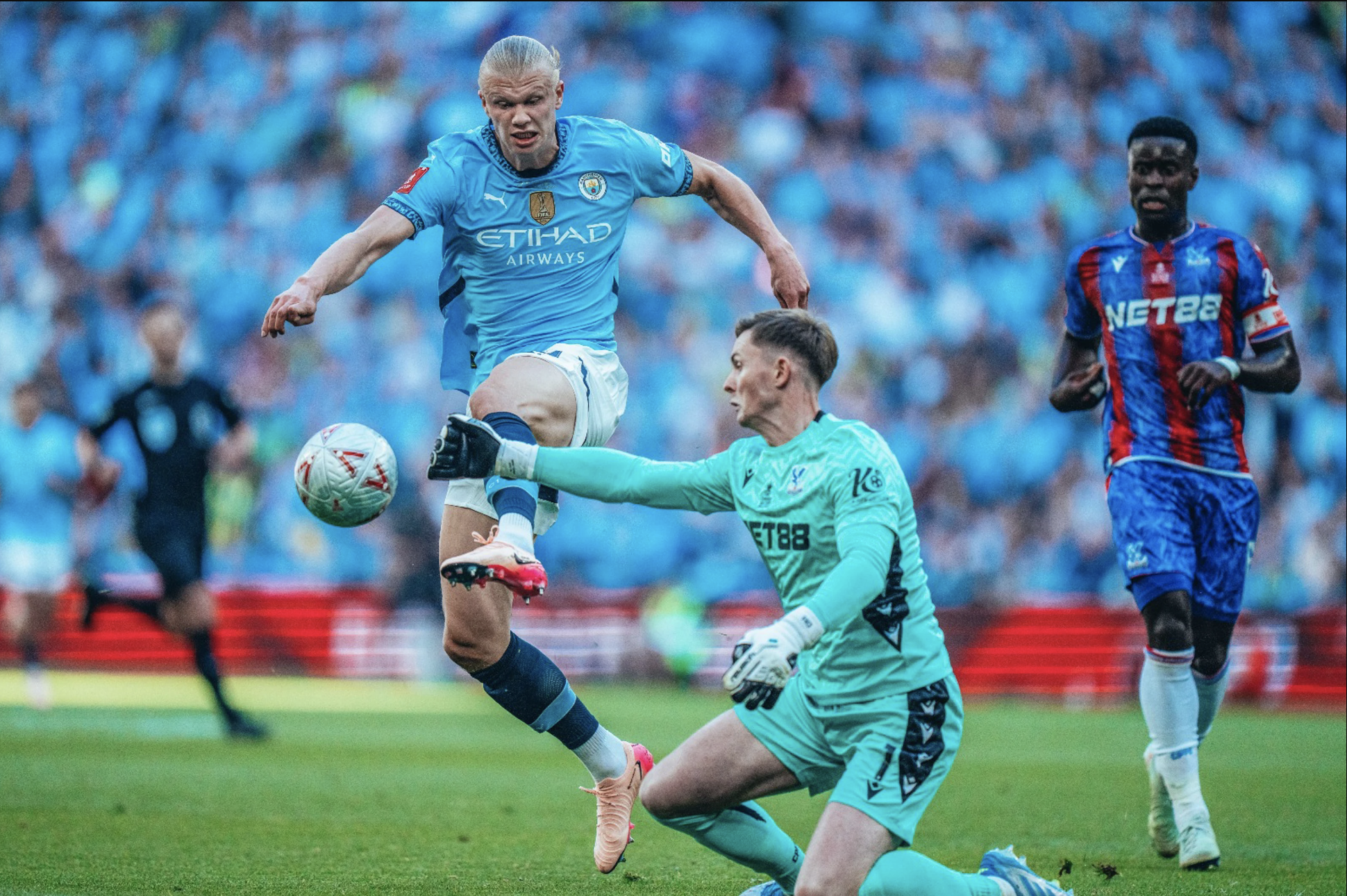 Sao tuyển Anh lập c&ocirc;ng, Crystal Palace gi&agrave;nh FA Cup sau 119 năm- Ảnh 6.