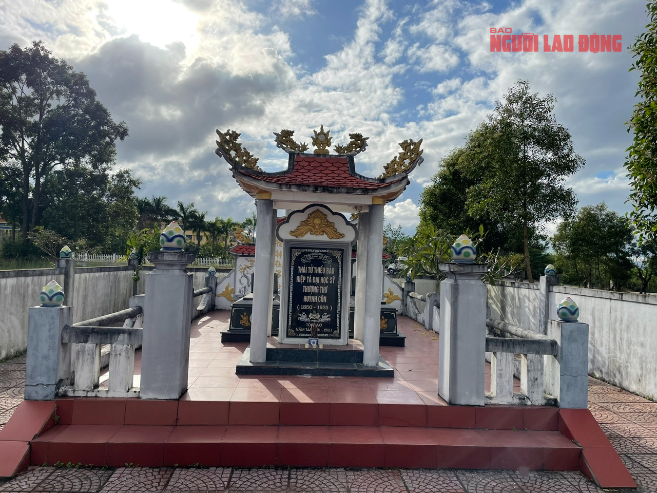 Mộ Thượng thư Huỳnh Côn - người dạy vua Duy Tân được xếp hạng di tích lịch sử ở Quảng Bình- Ảnh 1.