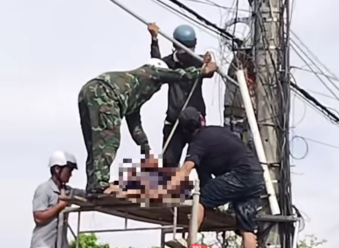 Điều tra nguy&ecirc;n nh&acirc;n người đ&agrave;n tử vong tr&ecirc;n trụ điện - Ảnh 1.
