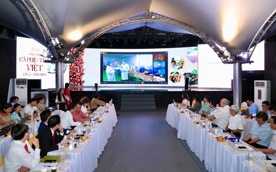 Tạo thương hiệu, sức bật cho cà phê, trà Việt