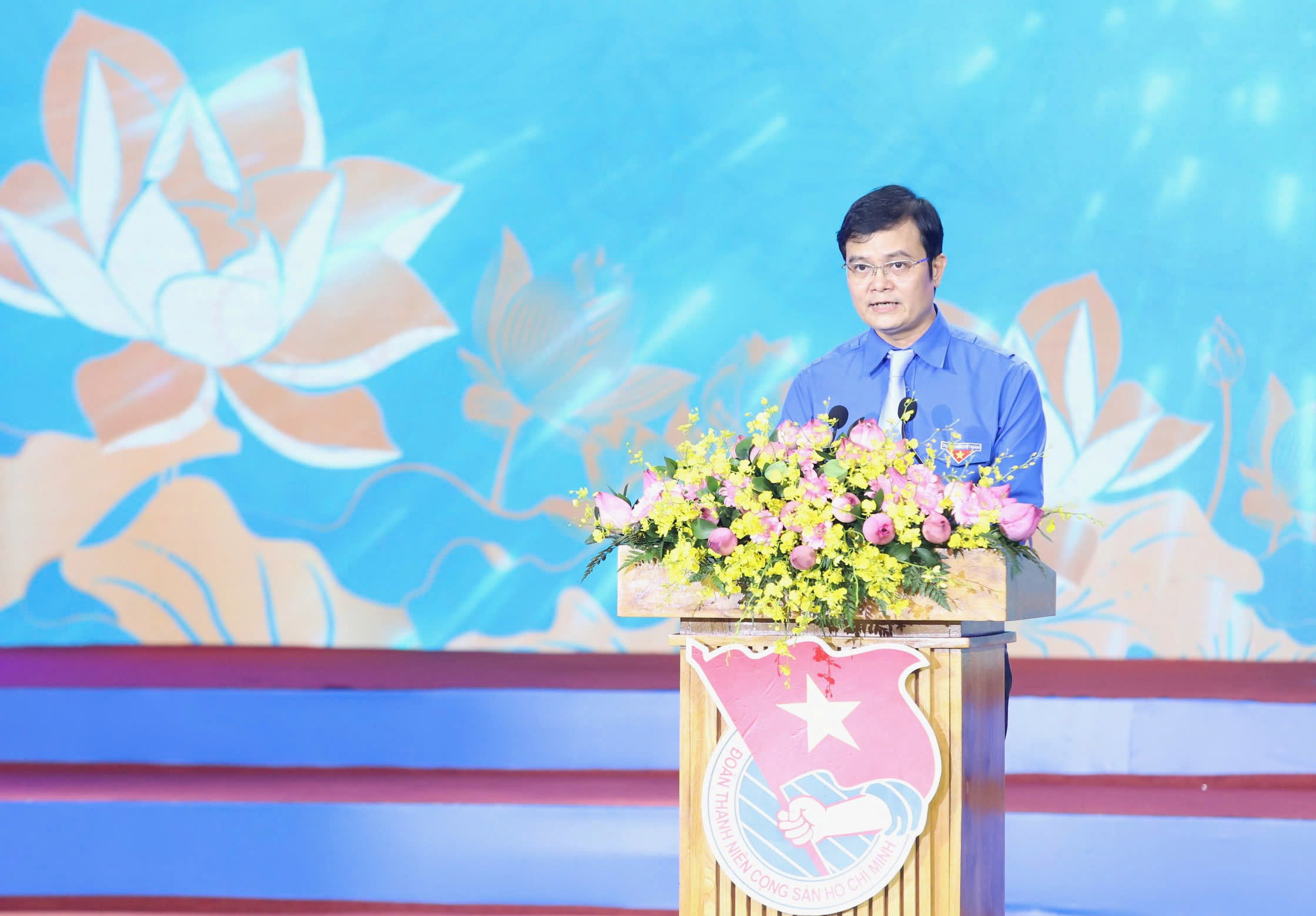 Thanh ni&ecirc;n ti&ecirc;n tiến l&agrave;m theo lời B&aacute;c l&agrave; những tấm gương s&aacute;ng, c&oacute; uy t&iacute;n, ảnh hưởng t&iacute;ch cực- Ảnh 2.
