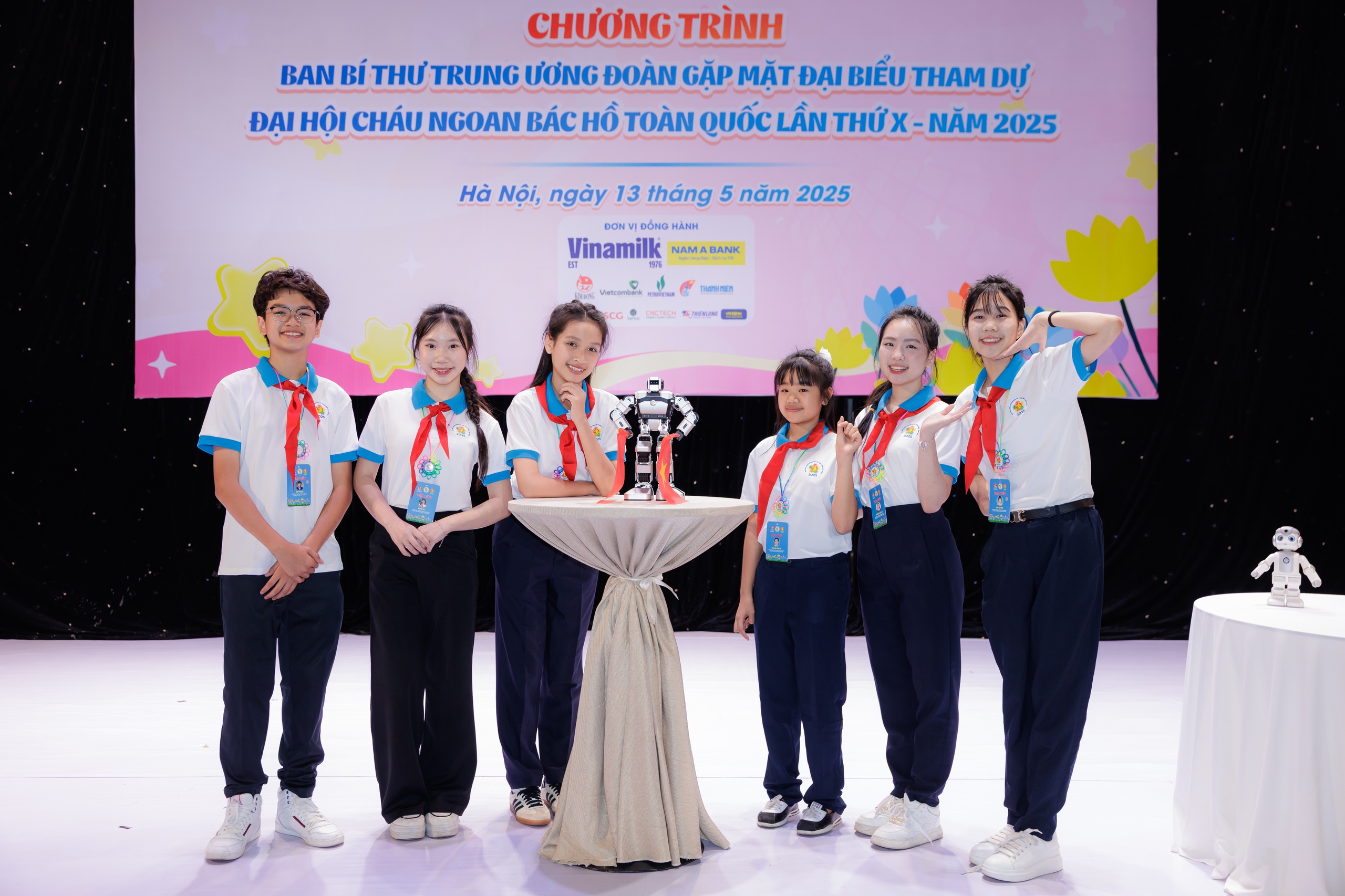 C&ugrave;ng thiếu nhi viết tiếp h&agrave;nh tr&igrave;nh &ldquo;Ch&aacute;u ngoan B&aacute;c Hồ&rdquo; tiến v&agrave;o kỷ nguy&ecirc;n mới- Ảnh 4.