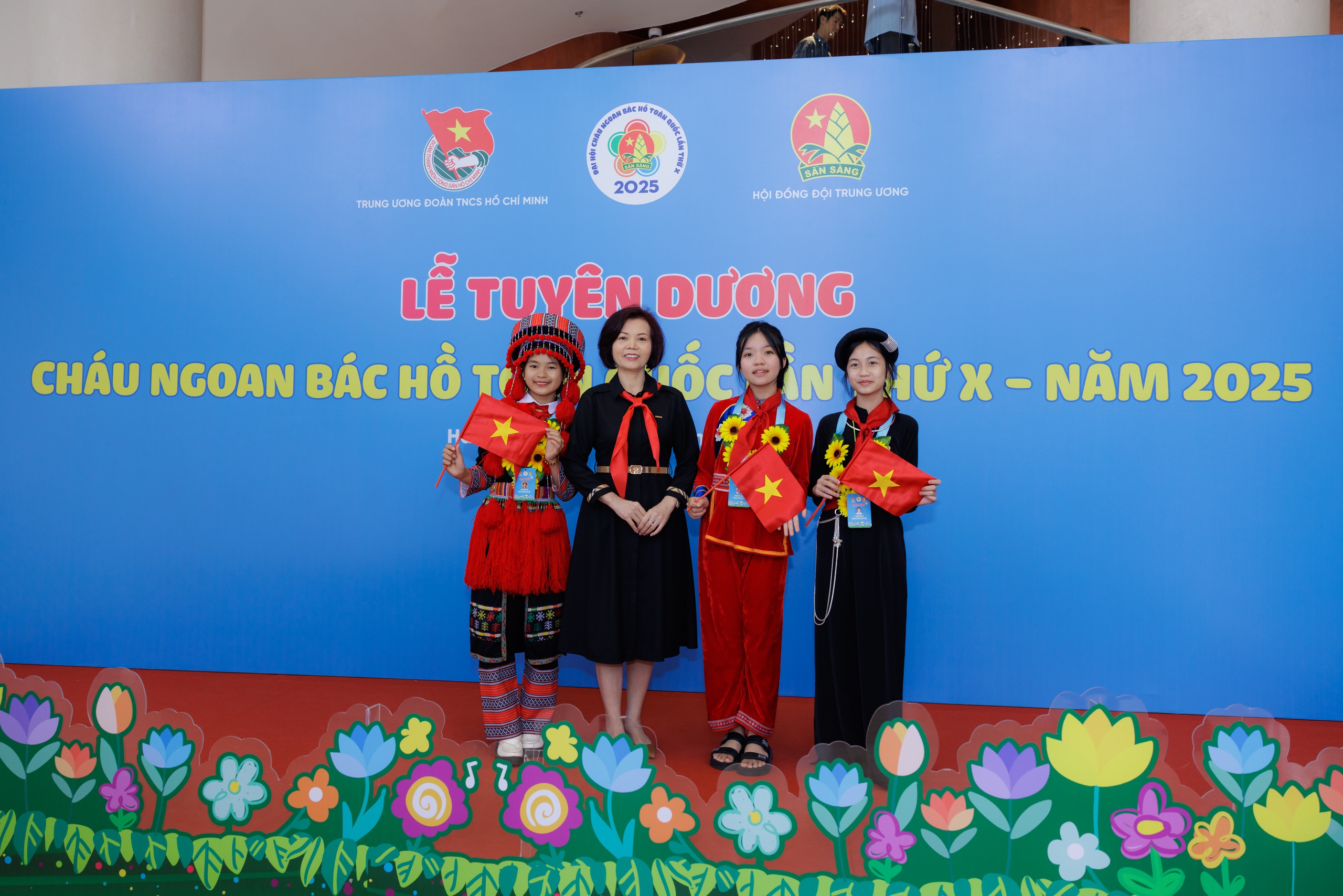 C&ugrave;ng thiếu nhi viết tiếp h&agrave;nh tr&igrave;nh &ldquo;Ch&aacute;u ngoan B&aacute;c Hồ&rdquo; tiến v&agrave;o kỷ nguy&ecirc;n mới- Ảnh 9.