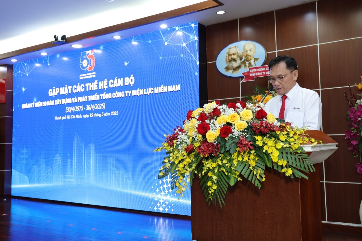 D&ograve;ng điện kh&ocirc;ng ngừng vươn xa để 50 năm thắp s&aacute;ng phương Nam- Ảnh 3.