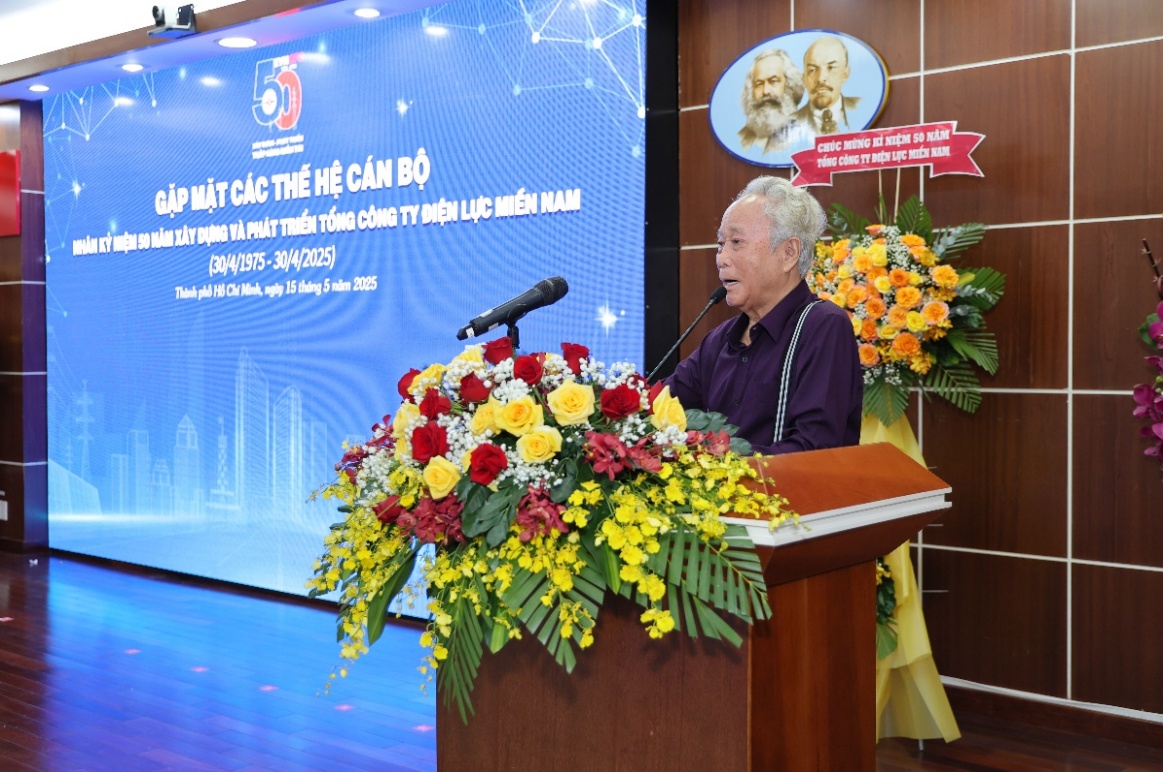 D&ograve;ng điện kh&ocirc;ng ngừng vươn xa để 50 năm thắp s&aacute;ng phương Nam- Ảnh 4.