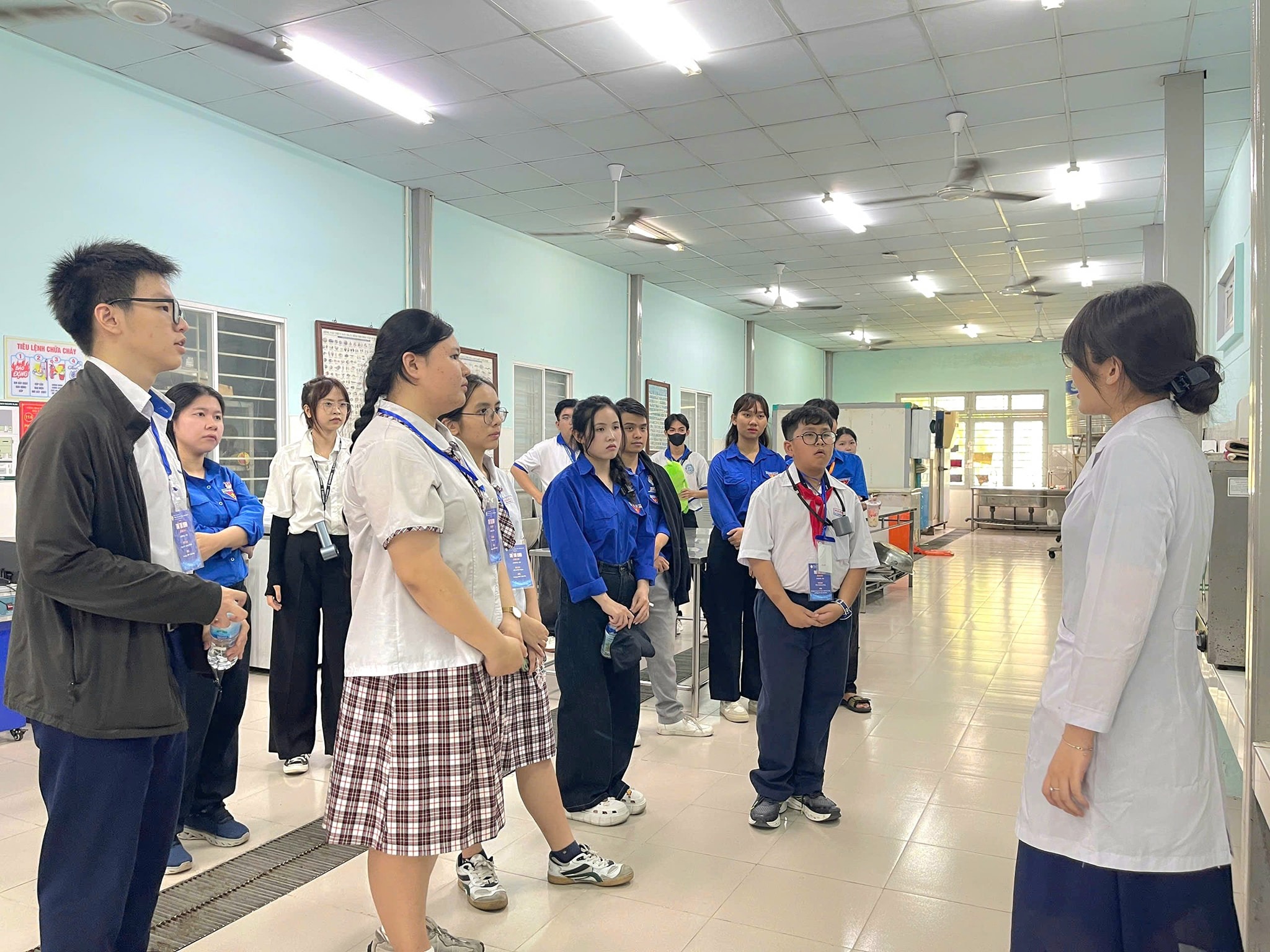 Học sinh TP HCM khám phá vũ trụ, trải nghiệm làm sinh viên- Ảnh 7.
