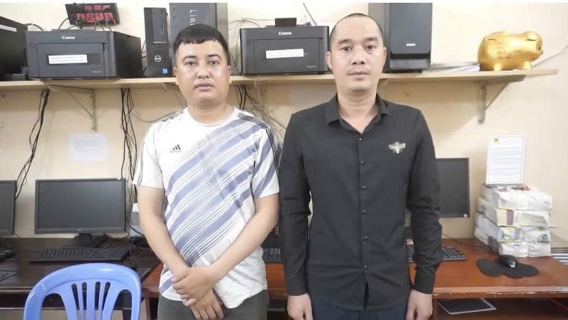 C&ocirc;ng an TP HCM quyết t&acirc;m triệt quảng c&aacute;o bẩn, n&uacute;p b&oacute;ng- Ảnh 1.