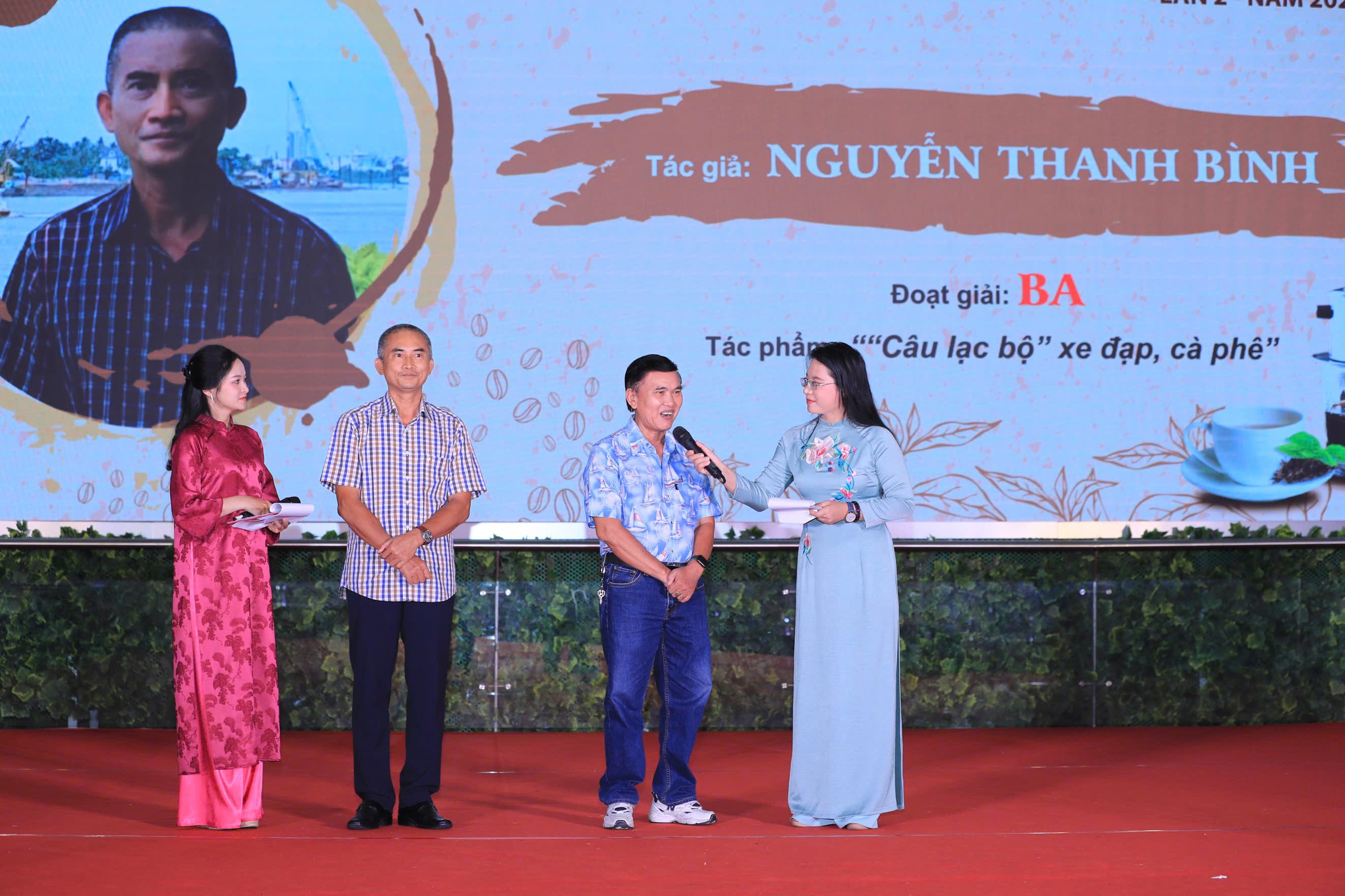 Viết nên những giá trị không thể đong đếm của trà, cà phê - Ảnh 9.