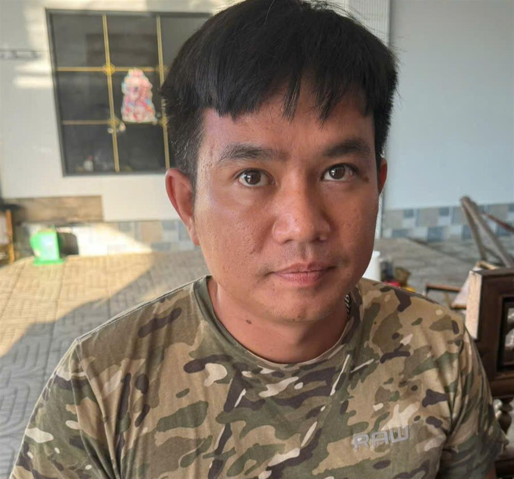 Bộ Công an khởi tố "ông trùm" giang hồ miền Tây cùng 31 đồng phạm, thu giữ nhiều súng đạn- Ảnh 1.