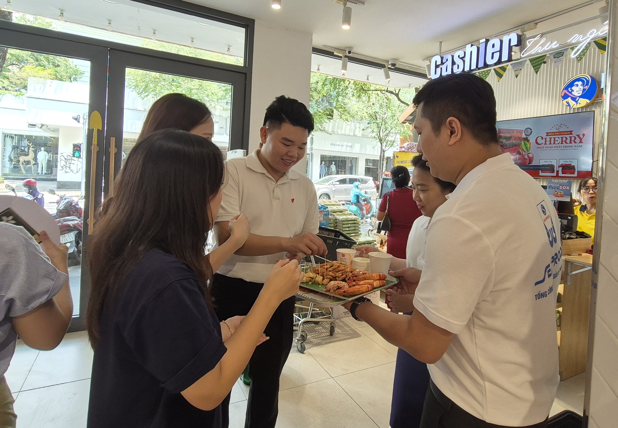 Hơn 300 sản phẩm tại Lễ hội Thực phẩm hữu cơ- Ảnh 2.