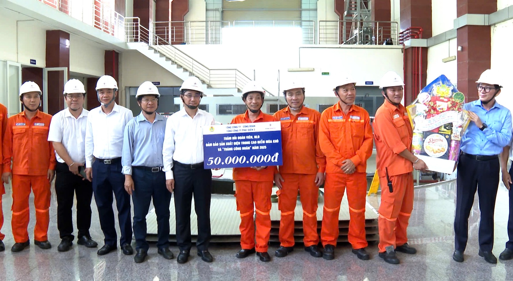 EVNGENCO3 kiểm tra c&ocirc;ng t&aacute;c vận h&agrave;nh m&ugrave;a kh&ocirc; tại C&ocirc;ng ty Thủy điện Bu&ocirc;n Kuốp- Ảnh 3.