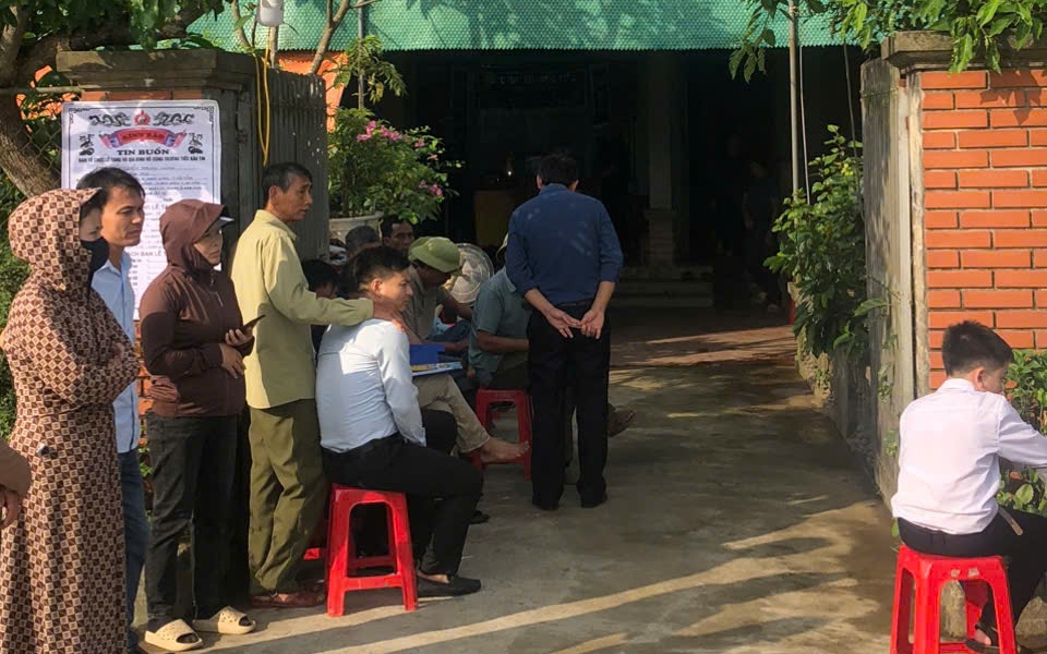 Tìm thấy thi thể nam sinh lớp 6 mất tích khi đi tắm sông cùng nhóm bạn
