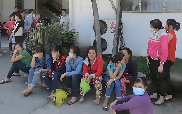 Tăng cường giải pháp siết chặt nợ bảo hiểm (*): Ưu tiên giải quyết quyền lợi của người lao động
