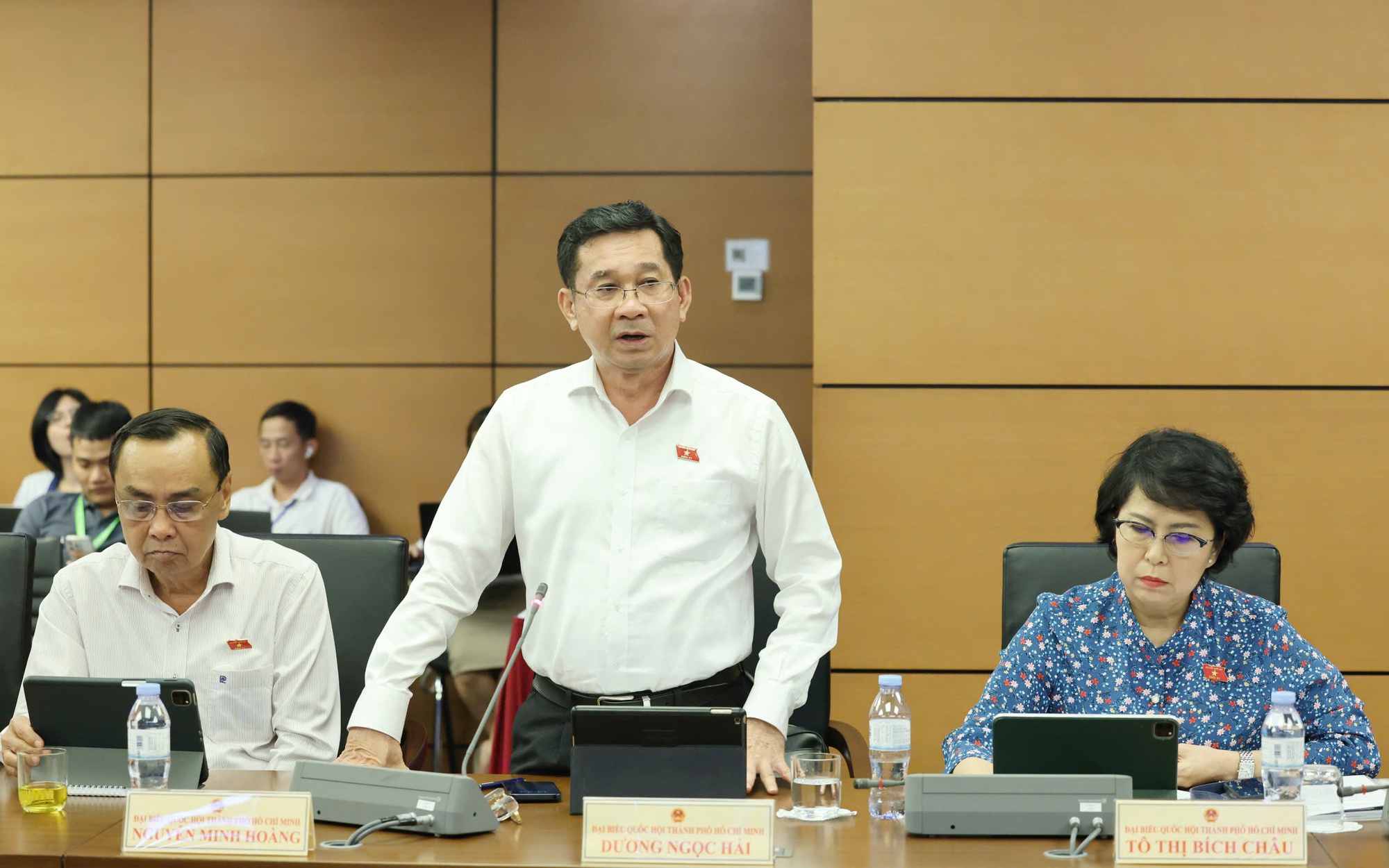 Có nên bỏ án tử hình với tội tham ô, nhận hối lộ?