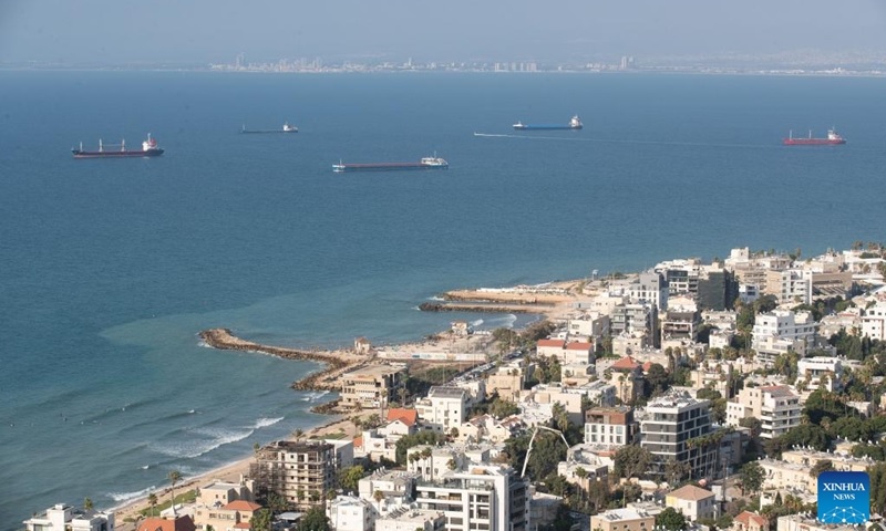 Houthi thiết lập v&ograve;ng v&acirc;y hải qu&acirc;n, phong tỏa th&agrave;nh phố cảng lớn nhất Israel - Ảnh 1.