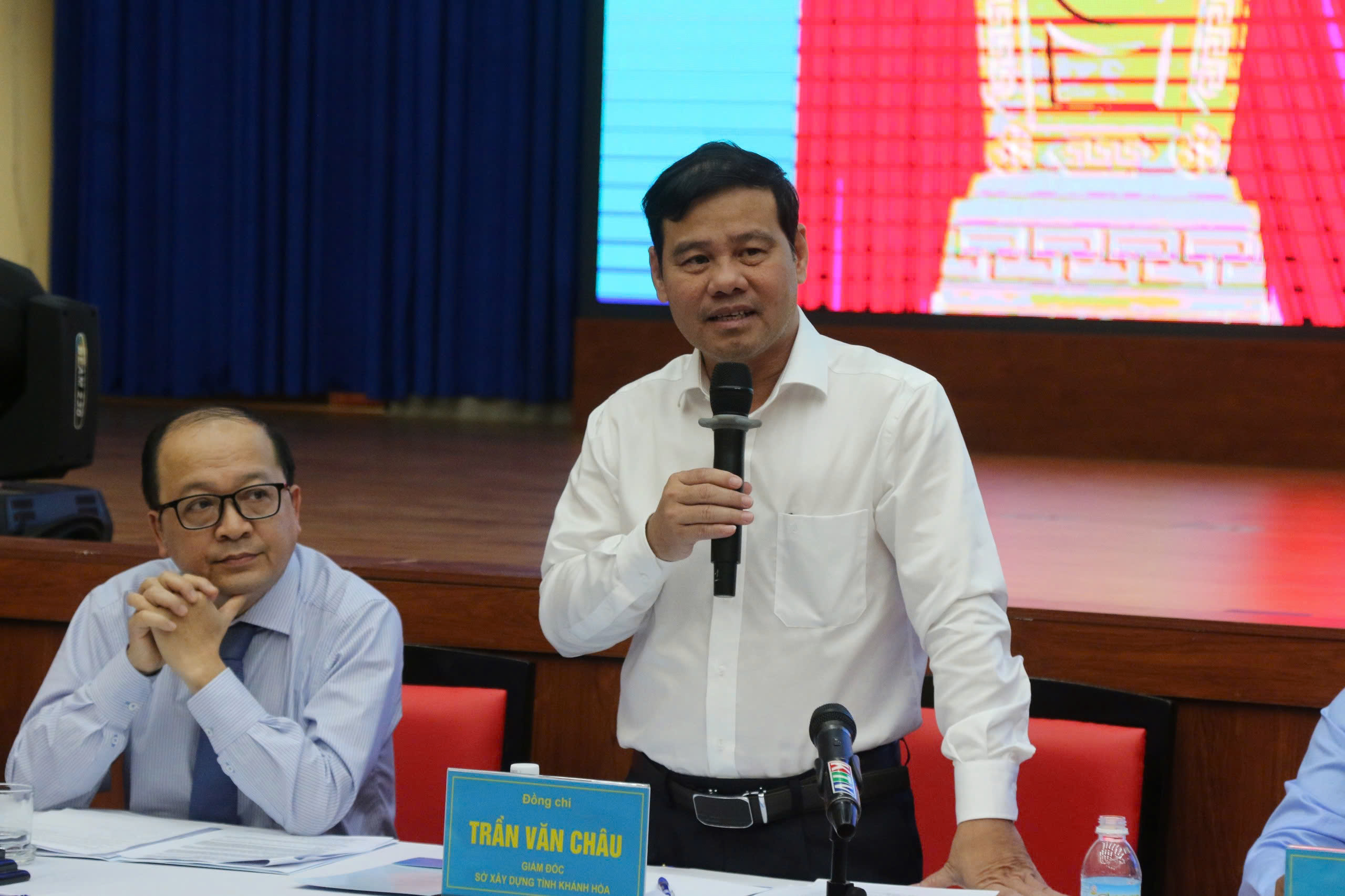 Chủ tịch tỉnh Khánh Hòa giải quyết các vấn đề thiết thực của người lao động- Ảnh 4.