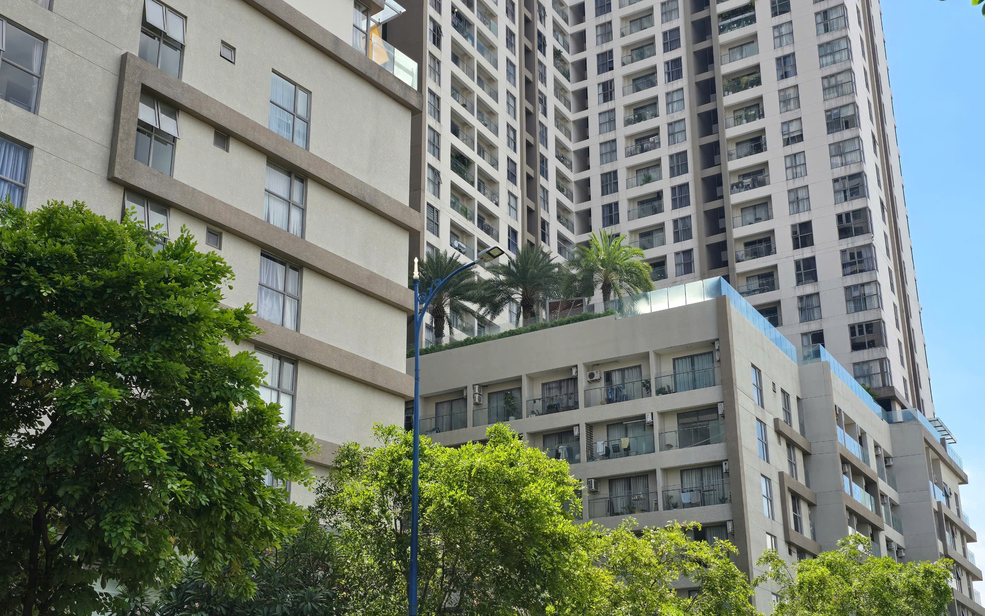 Bộ Công an khám xét nơi ở của hoa hậu Thùy Tiên