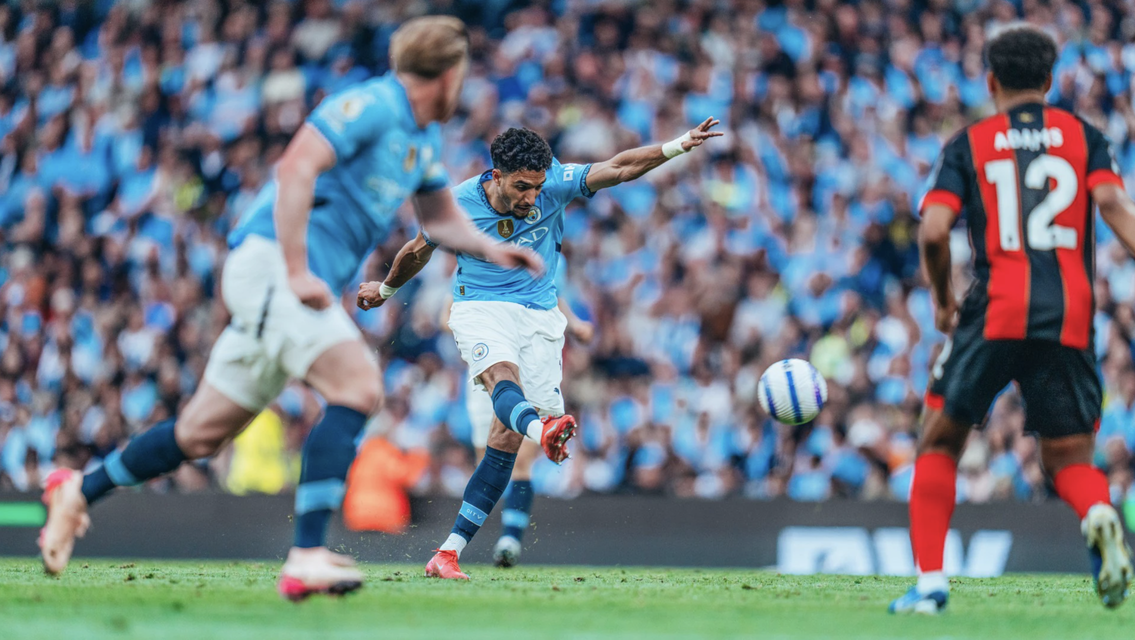Huyền thoại Kevin de Bruyne v&agrave; ng&agrave;y chia tay Etihad - Ảnh 1.