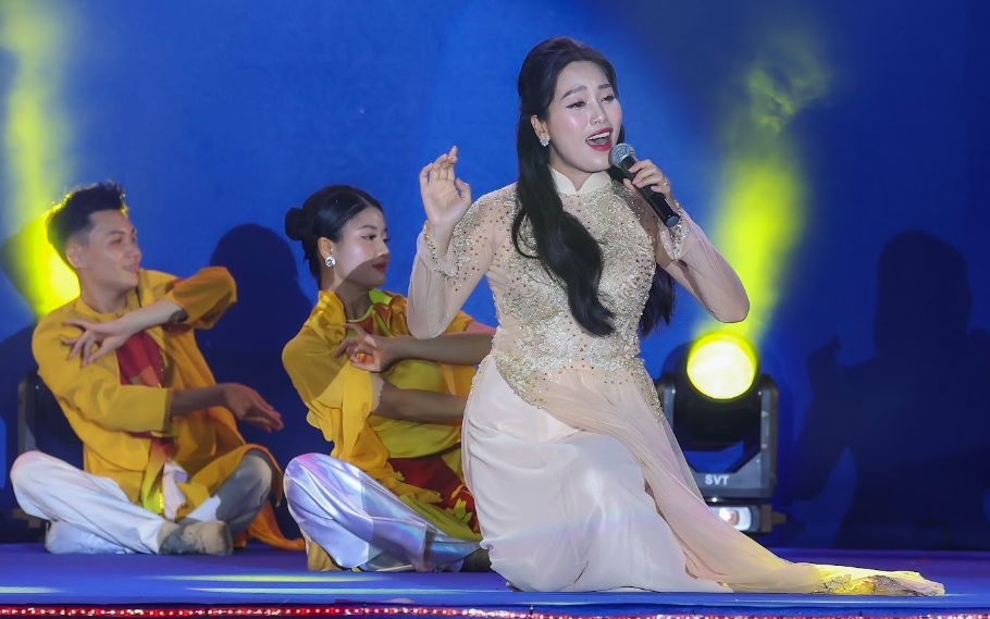 Xúc động đêm tôn vinh di sản văn hóa tâm linh Hà Nam