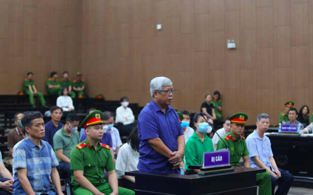 Cựu thứ trưởng Nguyễn Linh Ngọc lĩnh 3 năm tù