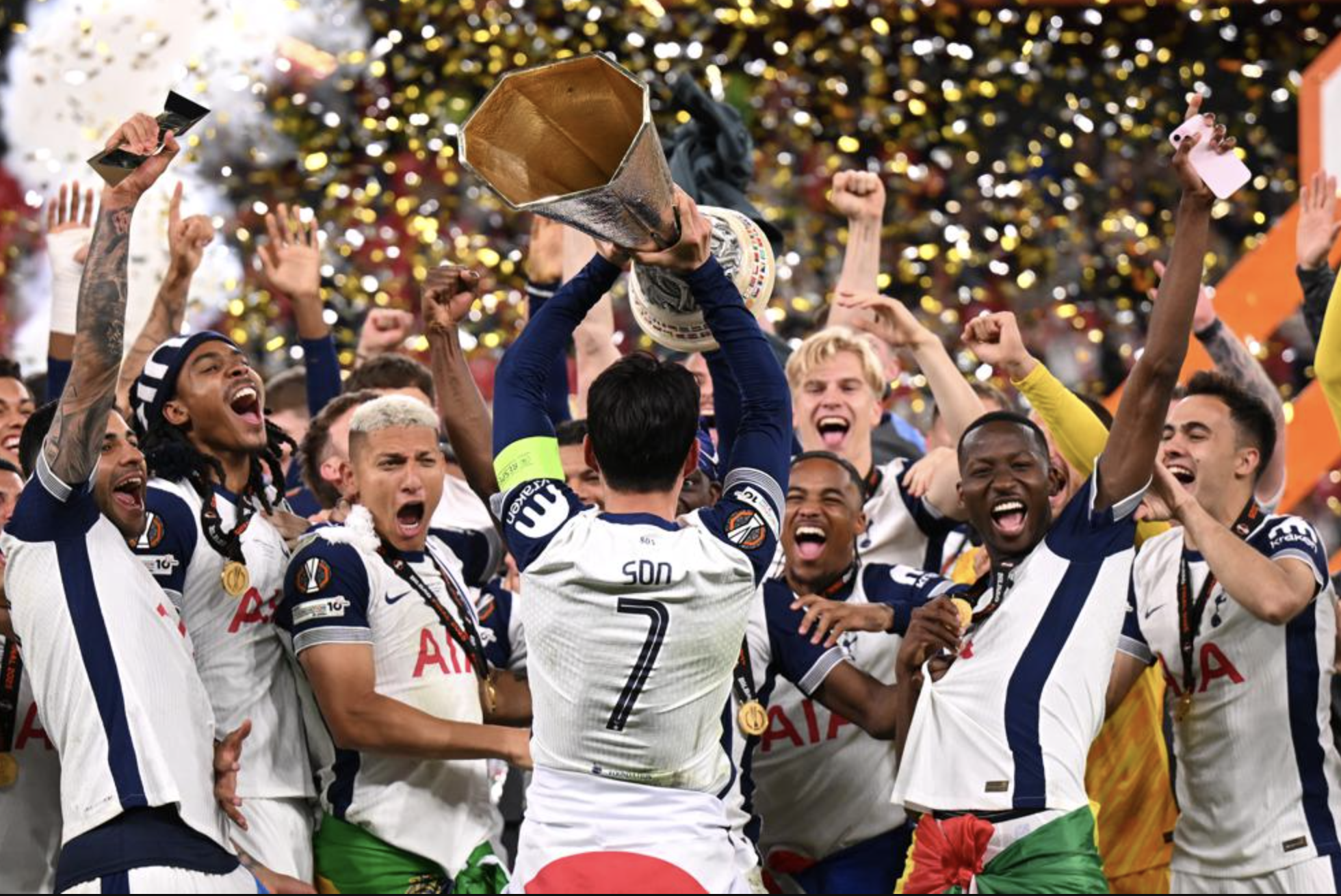 Đ&aacute;nh bại Man United, Tottenham th&agrave;nh t&acirc;n vương Europa League- Ảnh 12.