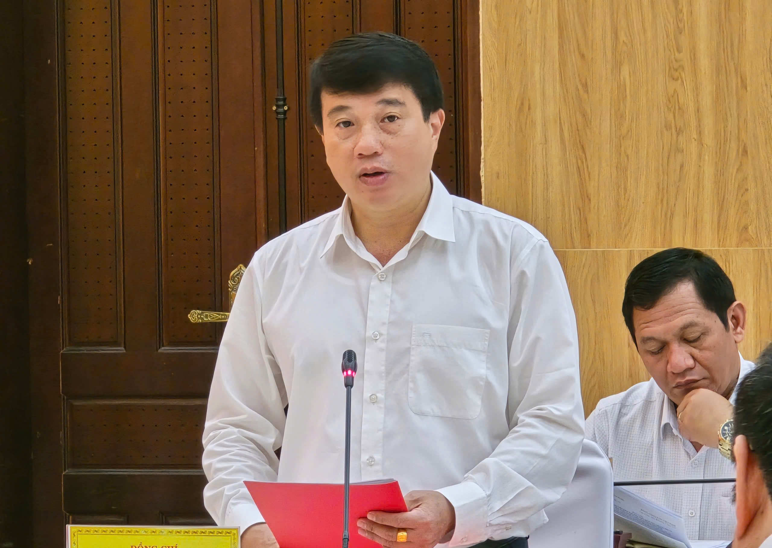 Ph&oacute; thủ tướng Nguyễn H&ograve;a B&igrave;nh: Ở lại l&agrave;m tiếp hay nghỉ c&ocirc;ng t&aacute;c đều phải v&igrave; lợi &iacute;ch chung - Ảnh 2.