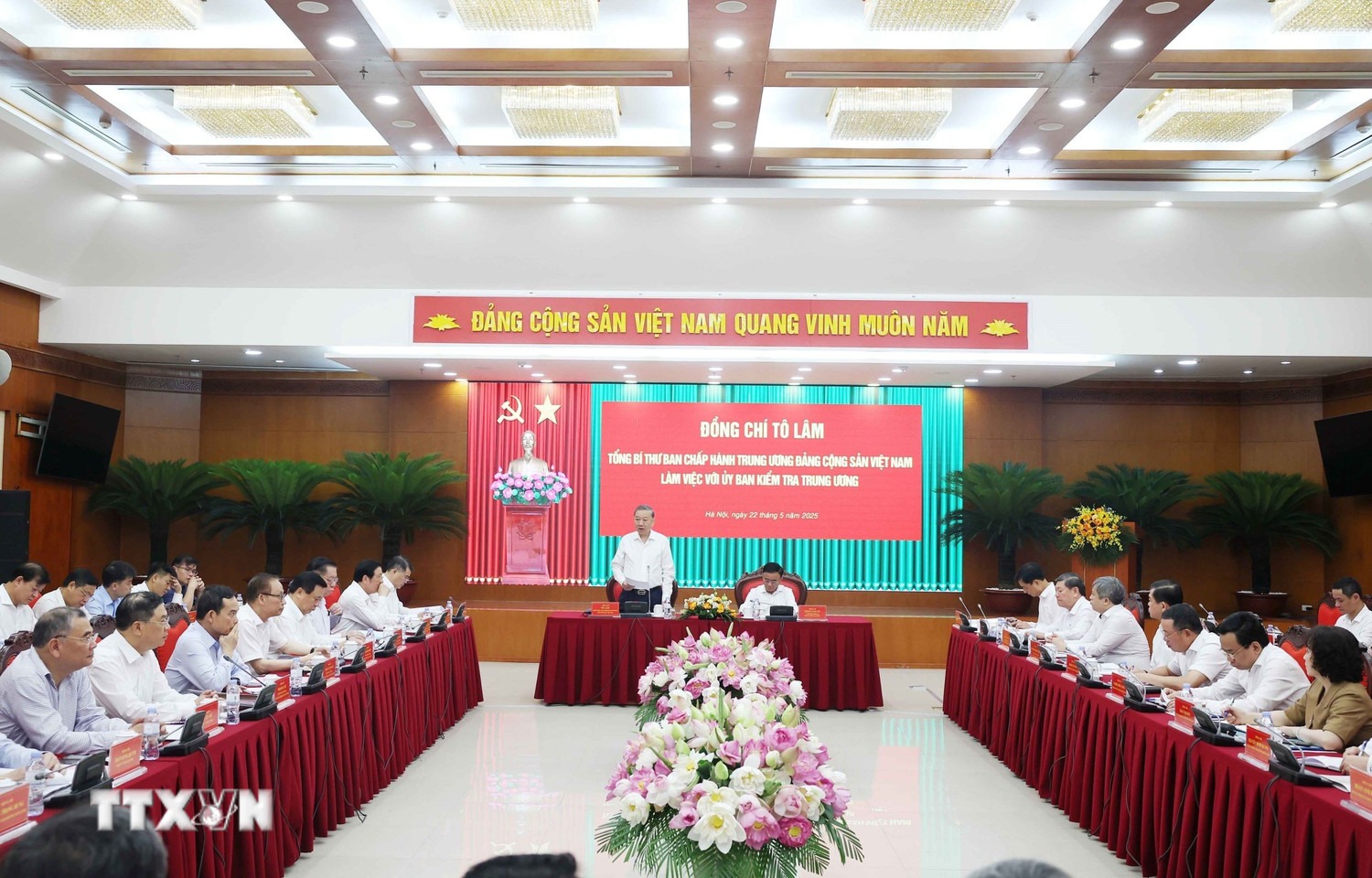 Tổng B&iacute; thư T&ocirc; L&acirc;m đ&aacute;nh gi&aacute; cao sự thẳng thắn 
của Ủy ban Kiểm tra Trung ương- Ảnh 1.